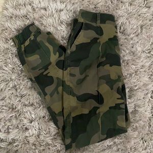 Hollister Ultra High-Rise Jogger